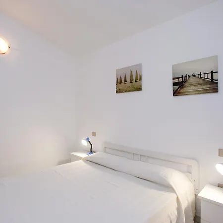 Vakantiehuis Mirtagru Dell'oleandro Budoni