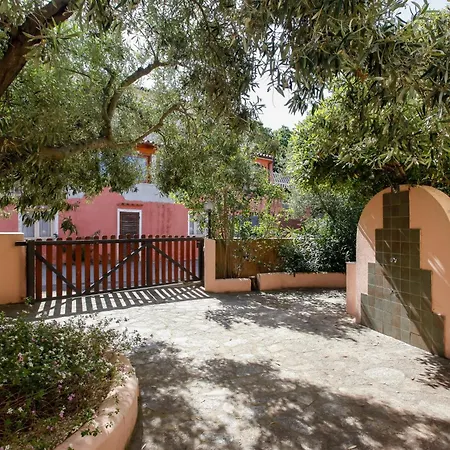 Mirtagru Dell'oleandro Vakantiehuis *